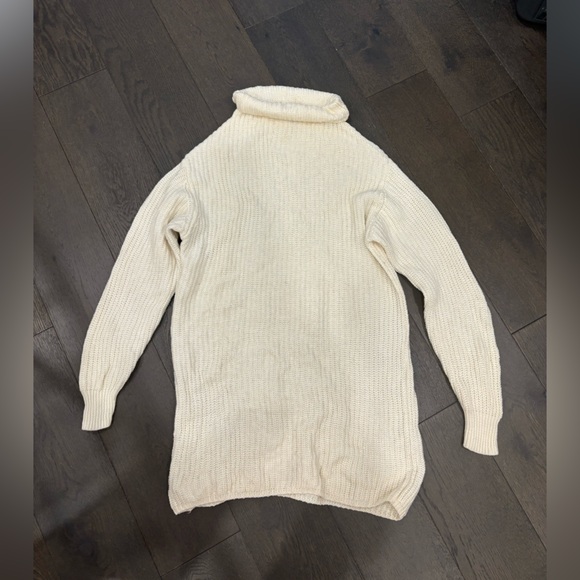 Wilfred Montpellier Dress - Picture 2 of 3